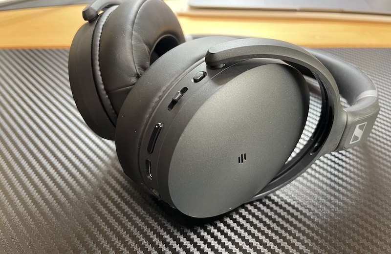 HD450SEレビュー！ゼンハイザーのノイズキャンセリング機能付き