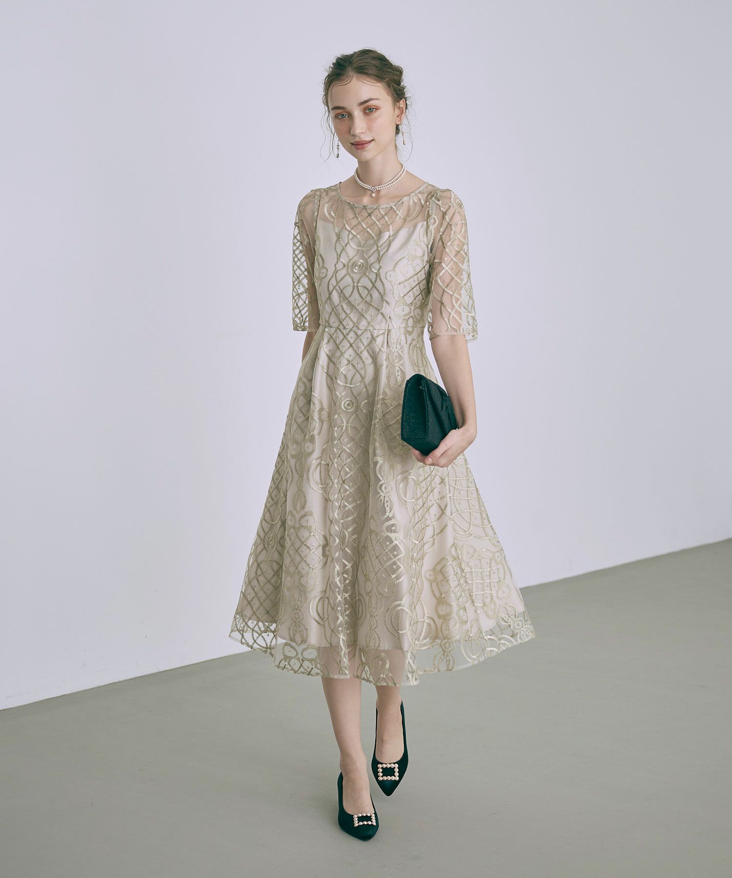 SNIDEL スナイデル シャイニーエンブロイダリーワンピース 結婚式