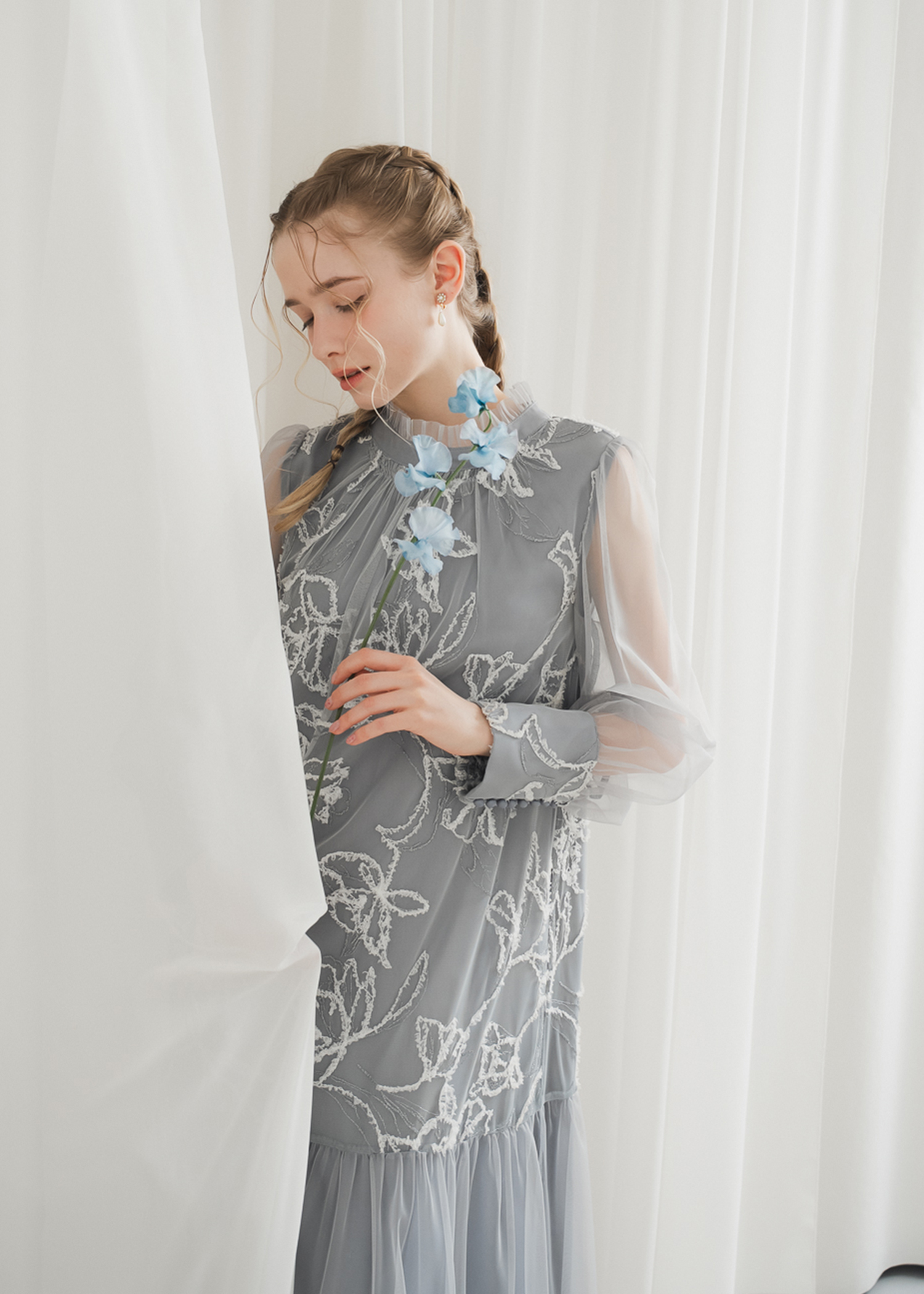 フェザーフラワーチュールドレス｜Dorry Doll