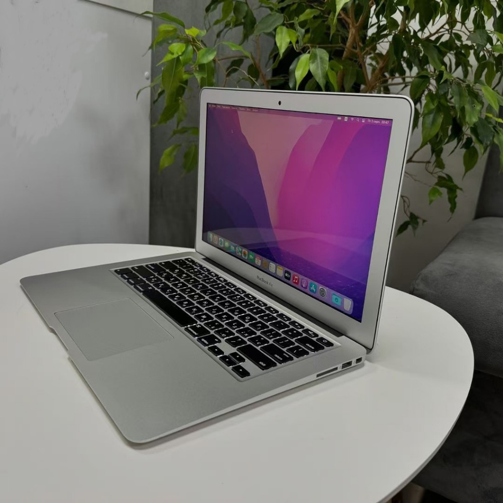 Apple MacBook Air 11-inch (Mid 2013) Macbook Air 11inch Mid 2013