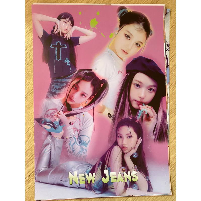 花王 Essential with NewJeans ミニポスターセット Essential with