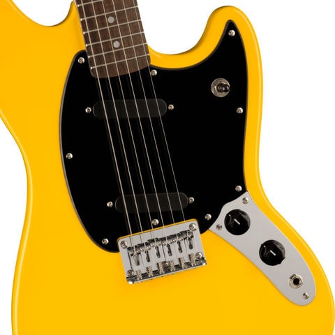 フェンダースクワイヤー ムスタング (Fender Mustang) ギター d