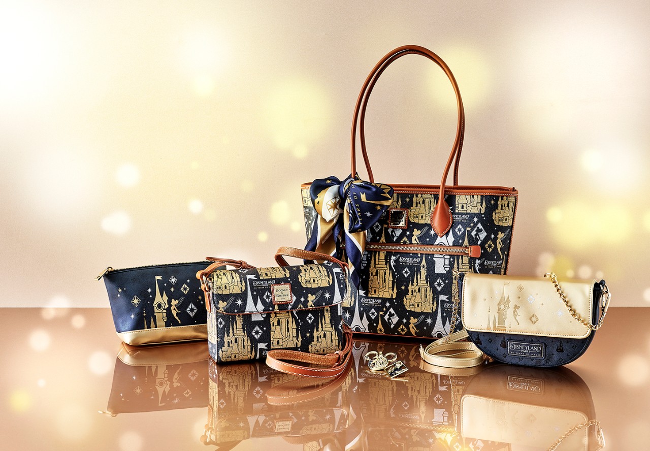 ディズニーリゾート☆30周年トートバッグ☆ 日本国内発送！DLP限定