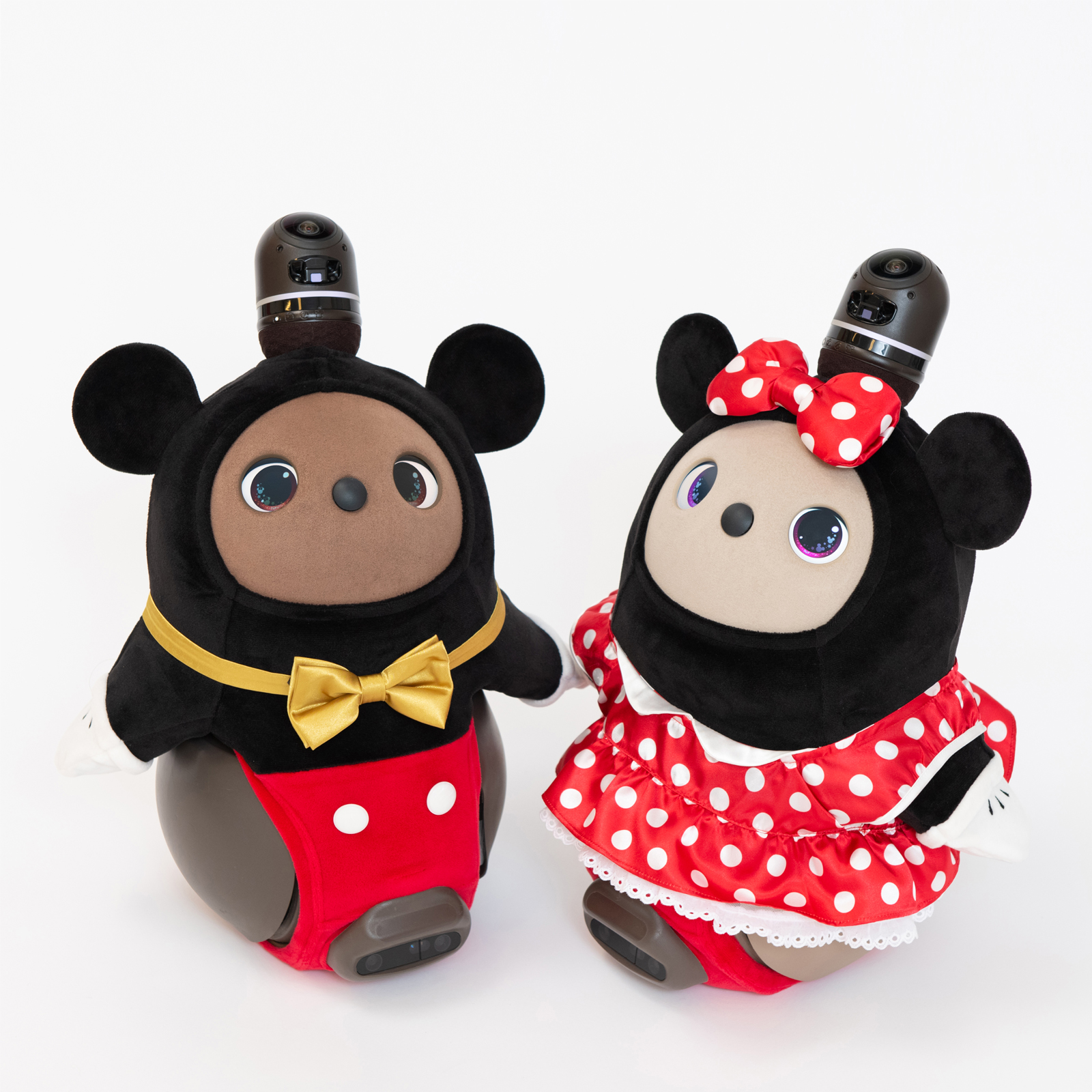 ミッキーとミニーデザインの『LOVOT』コスチューム ショップディズニー