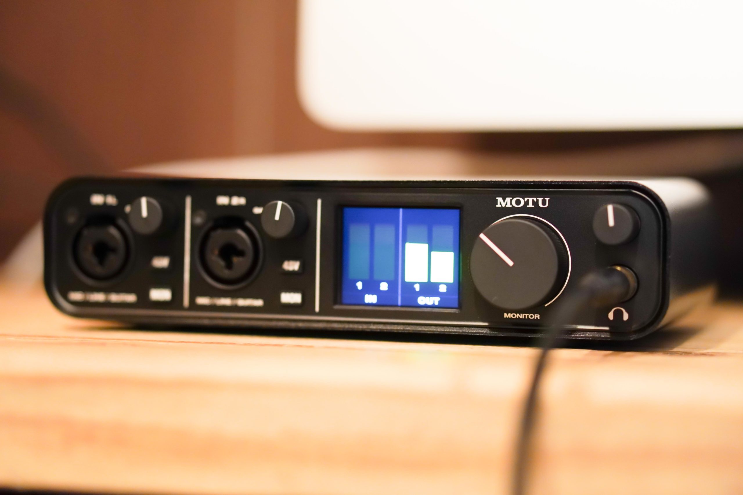 MOTU M2 オーディオインターフェイス