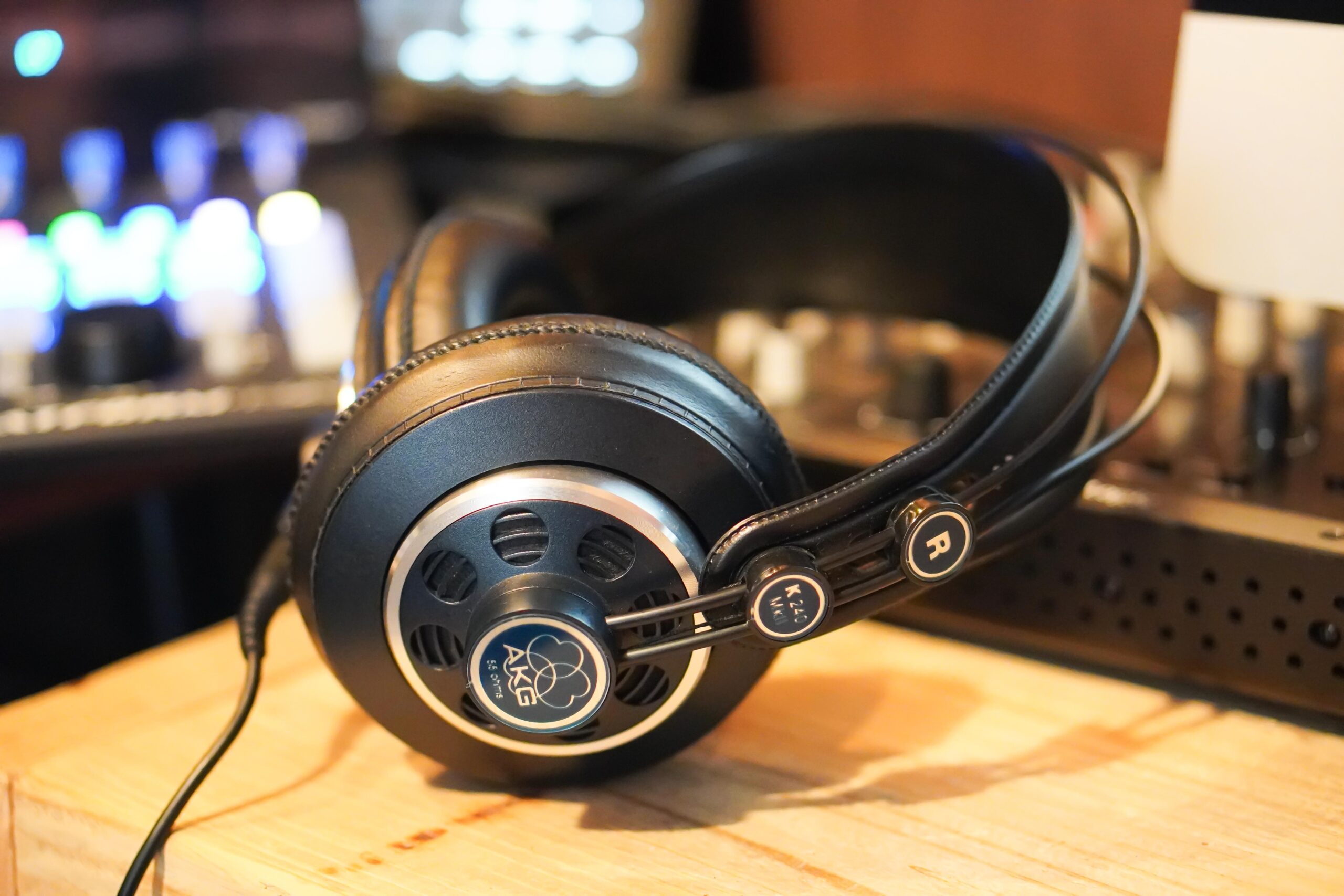 AKG K240 MK2 開封のみ 開封レビュー】定番モニターヘッドホン「AKG