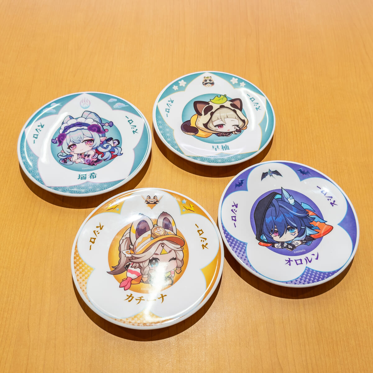 限定グッズ付きメニューやミニフィギュア、クリアボトル！スシロー『原