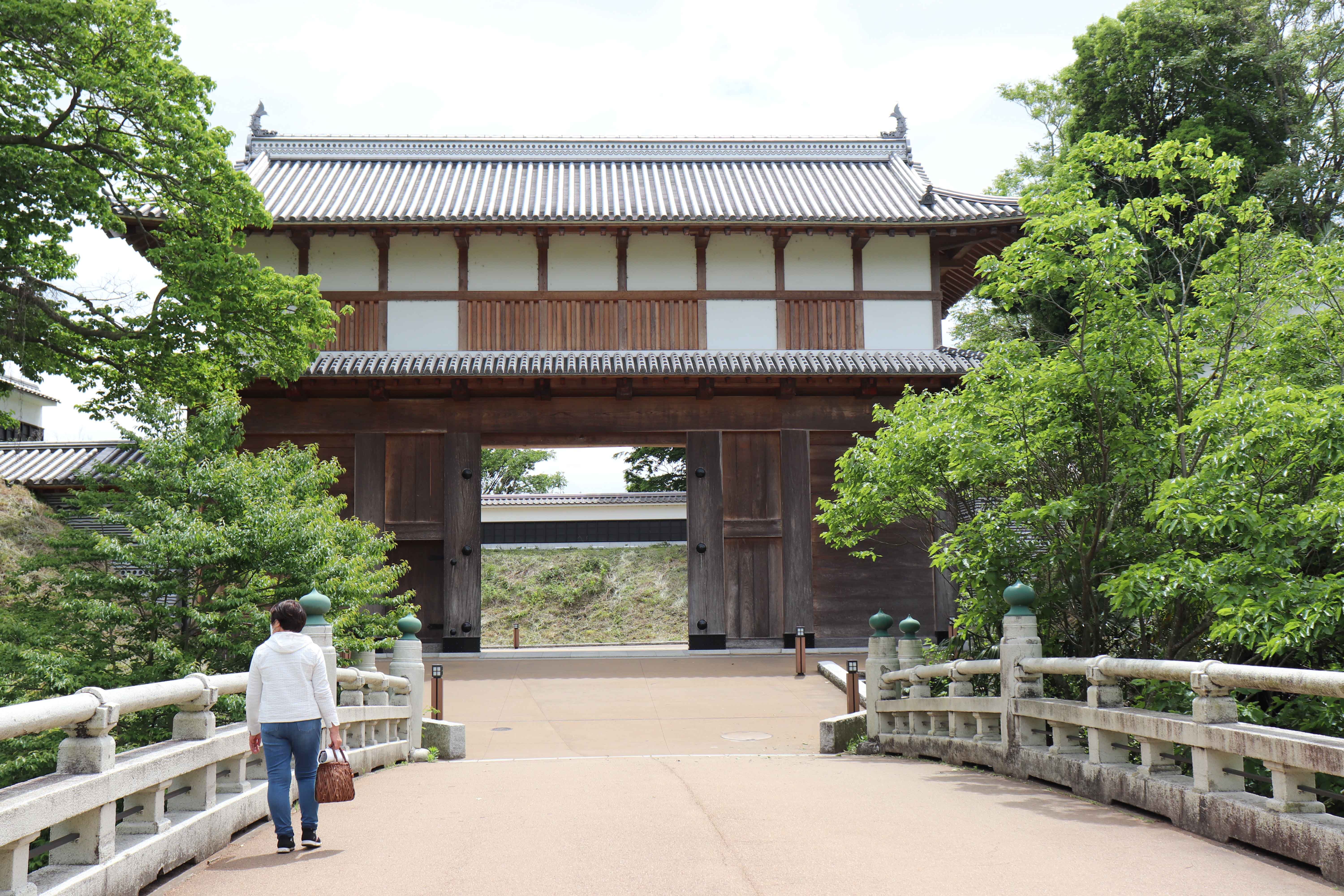 caption.jpg?w=1200&h=-1&s=1