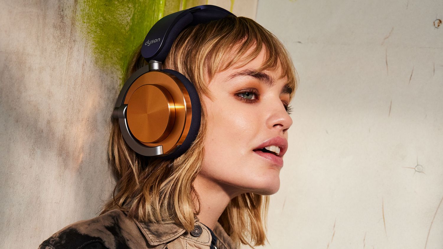 Dyson OnTrac™ headphones (CNC Copper) | Dyson