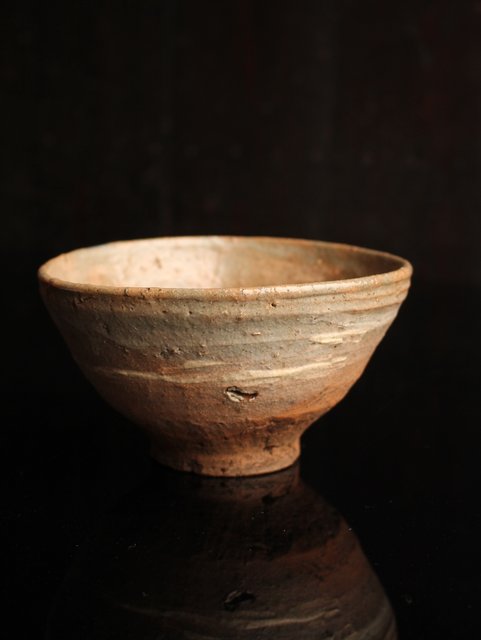 出雲焼刷毛目茶碗 K226｜骨董店 のびる 古美術 骨董 和風建具 蔵戸