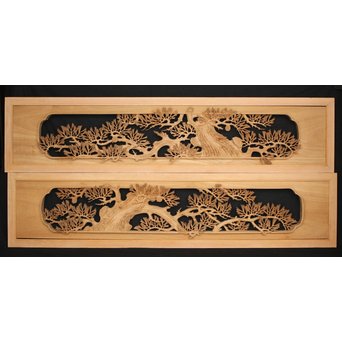 欄間二枚組木彫り彫刻松