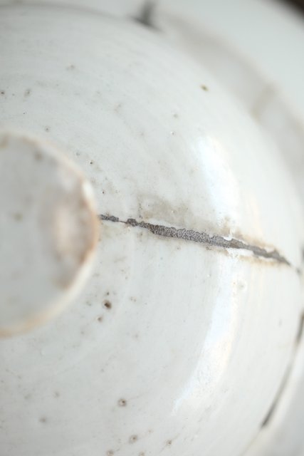 古伊万里白磁 沈香壺 P171｜骨董店 のびる 古美術 骨董 和風建具 蔵戸