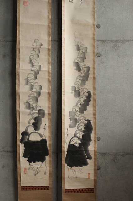 南天棒 白崖窟 中原鄧州 托鉢行列図 双幅掛軸 Z636｜骨董店 のびる 古