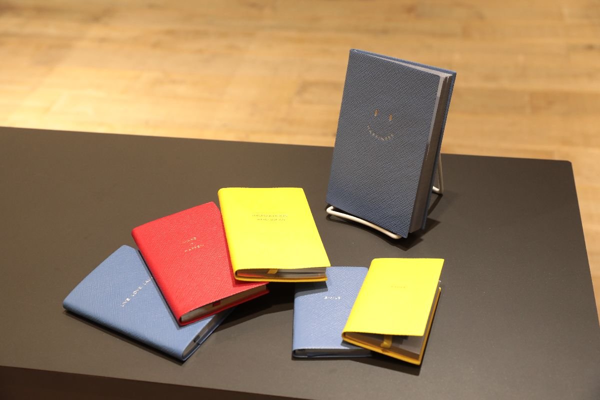 SMYTHSON」が直営店展開をスタート、日本での新たなブランディングを