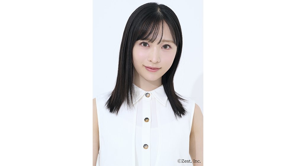 小栗有以1stフォト＆スタイルブック『AB型の左利き』12月5日(金)発売