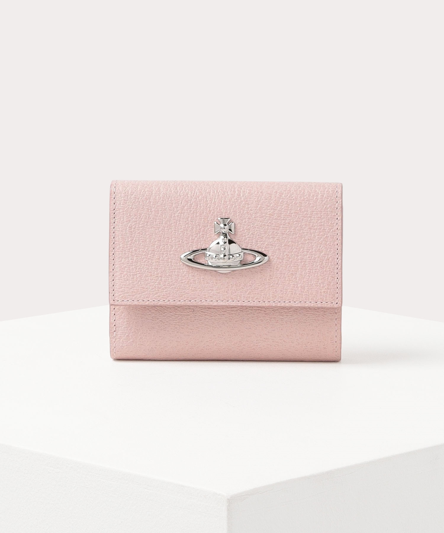 Vivienne Westwood オファー オンライン限定 三つ折り財布 ピンク