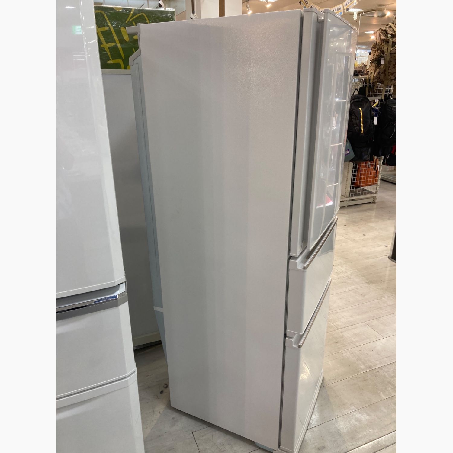 三菱冷蔵庫272L 白2022年製