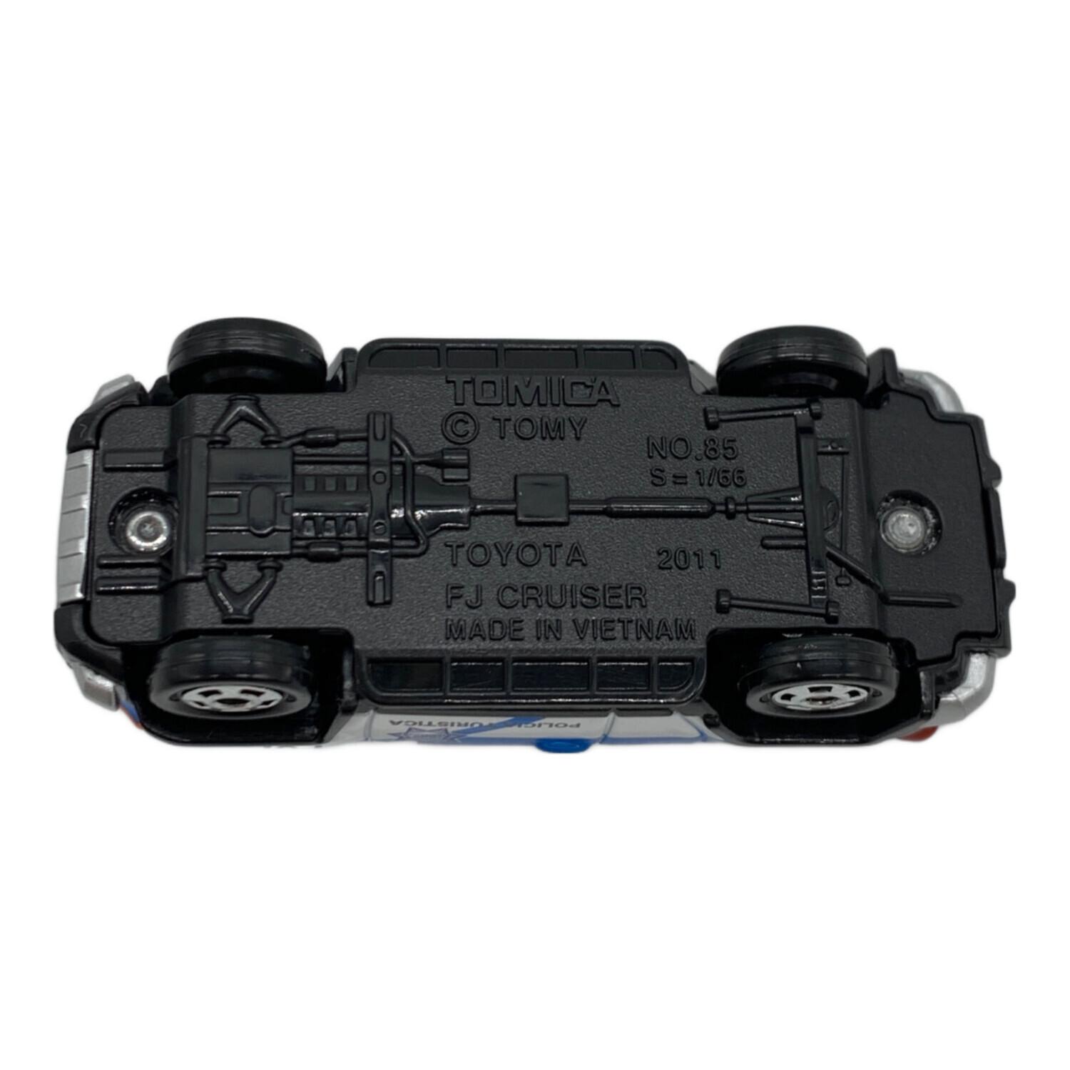 TOMY (トミー) トミカ 箱付 非売品 トヨタ FJクルーザー 観光警察仕様
