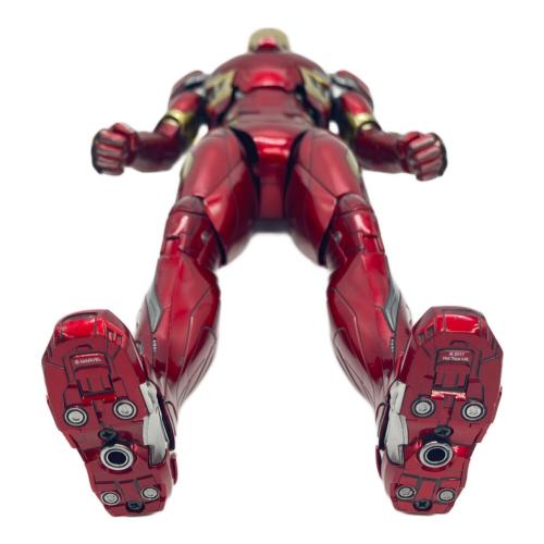 ホットトイズ キャプテン・アメリカ シビル・ウォー ウォーマシン