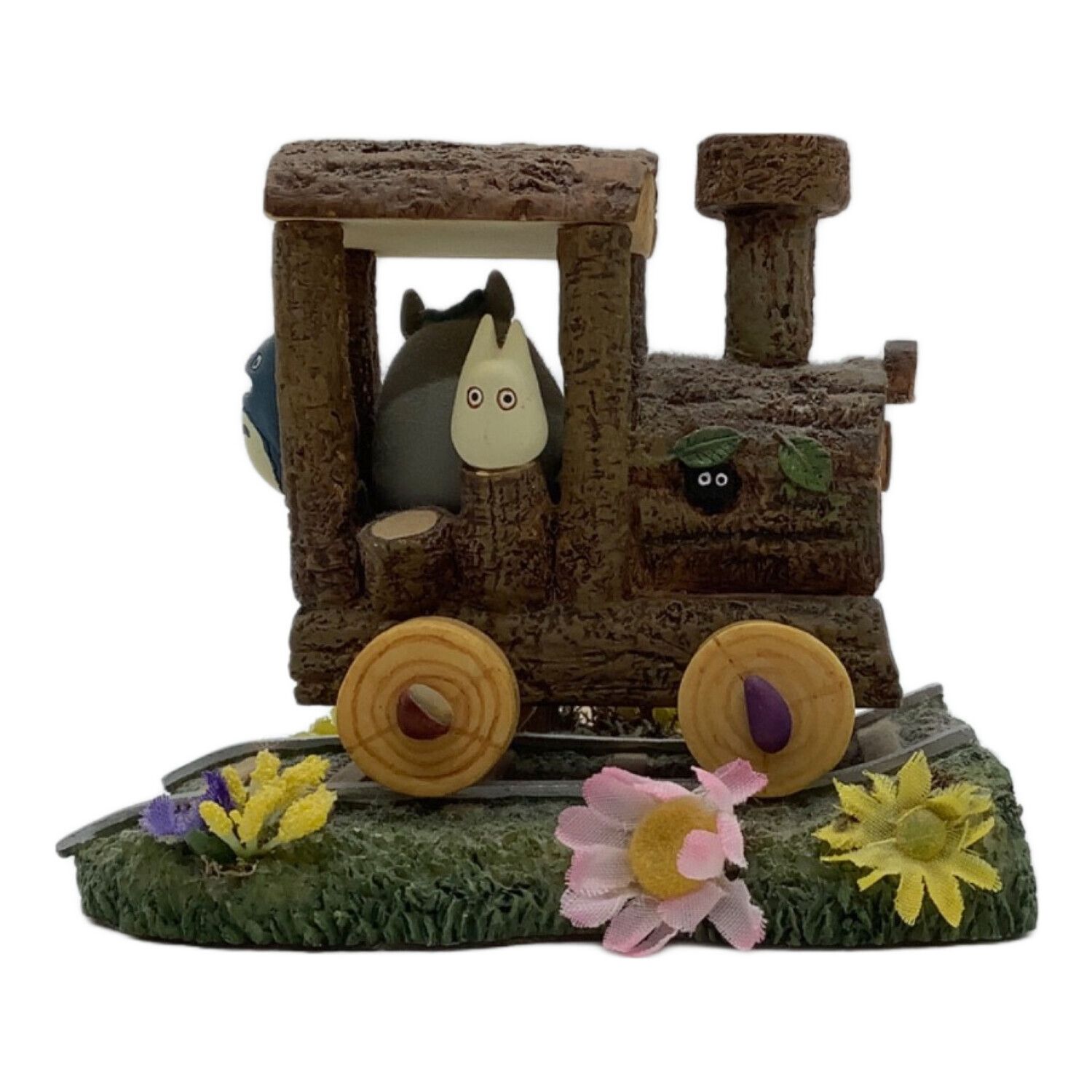 スタジオジブリ 雑木林の遊園地 トトロのぐるぐるカルーセル となりの