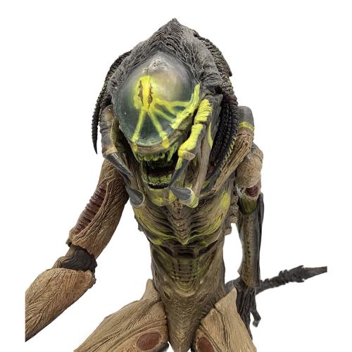 エイリアン vs プレデター コレクターズプレート エイリアン vs