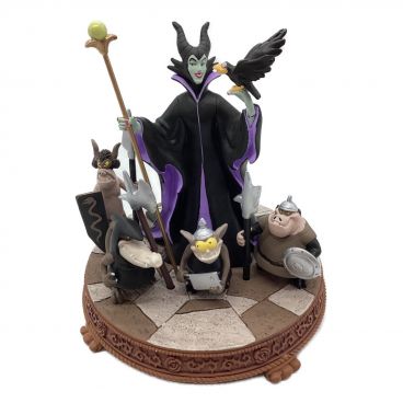 ディズニー 眠れる森の美女 マレフィセント ドラゴン形態 スタチュー