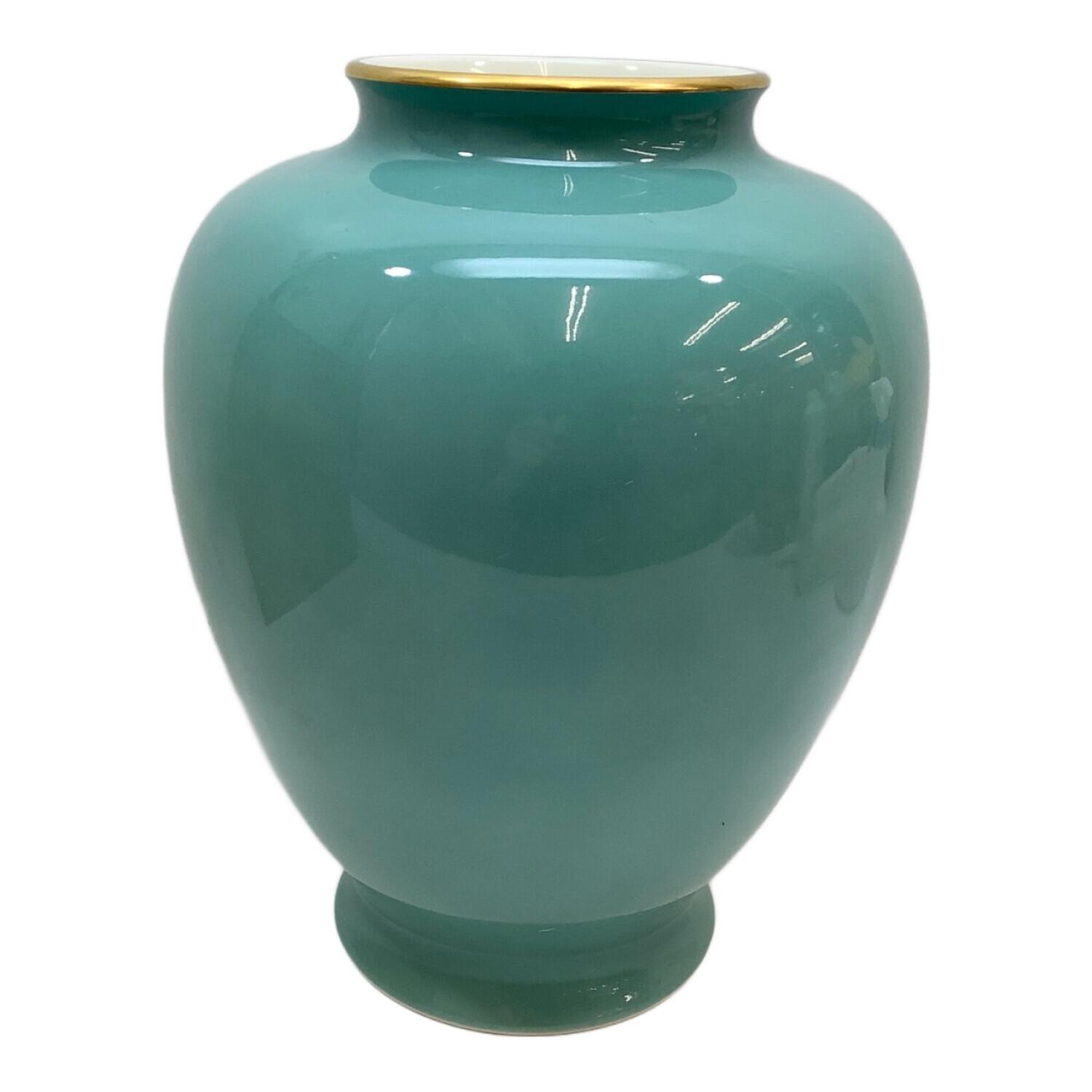 究極の美◼️蔵から超可愛らしい西洋アンティークの水瓶、花瓶が出て来