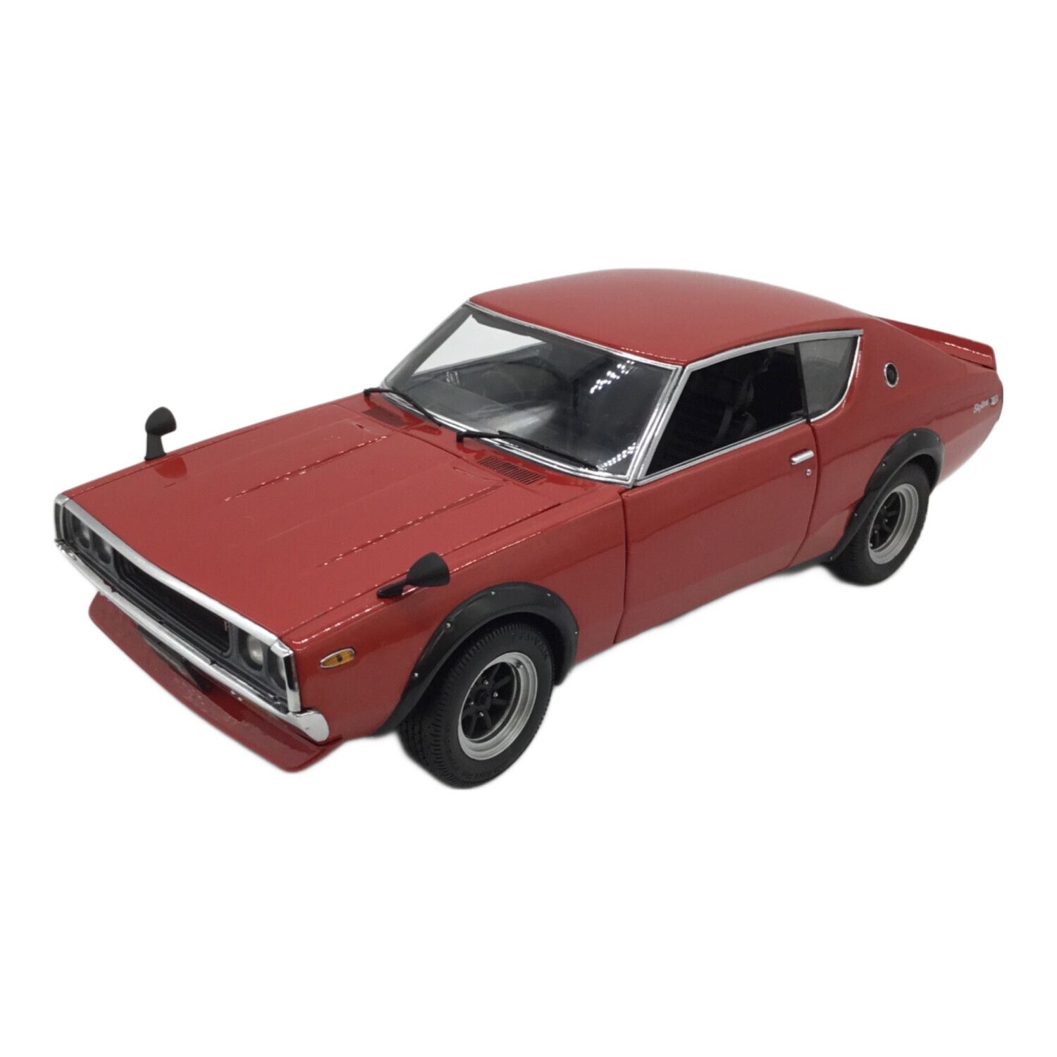 京商 (キョウショウ) モデルカー レッド 1:18 NISSAN SKYLINE 2000 GT