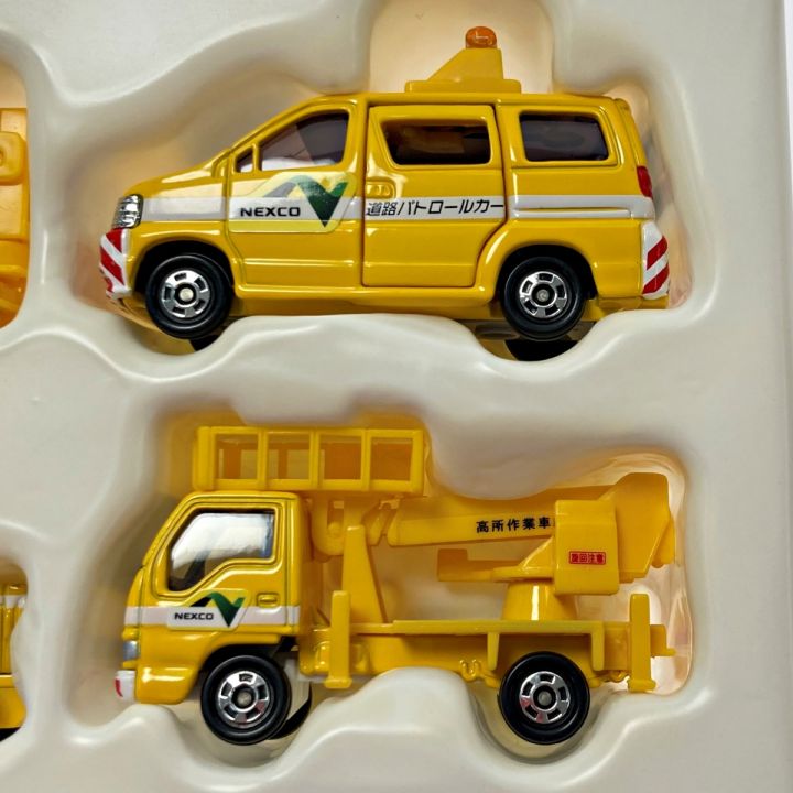 TOMICA トミカ 高速道路NEXCOセット 4台セット TOMY トミー - 中古