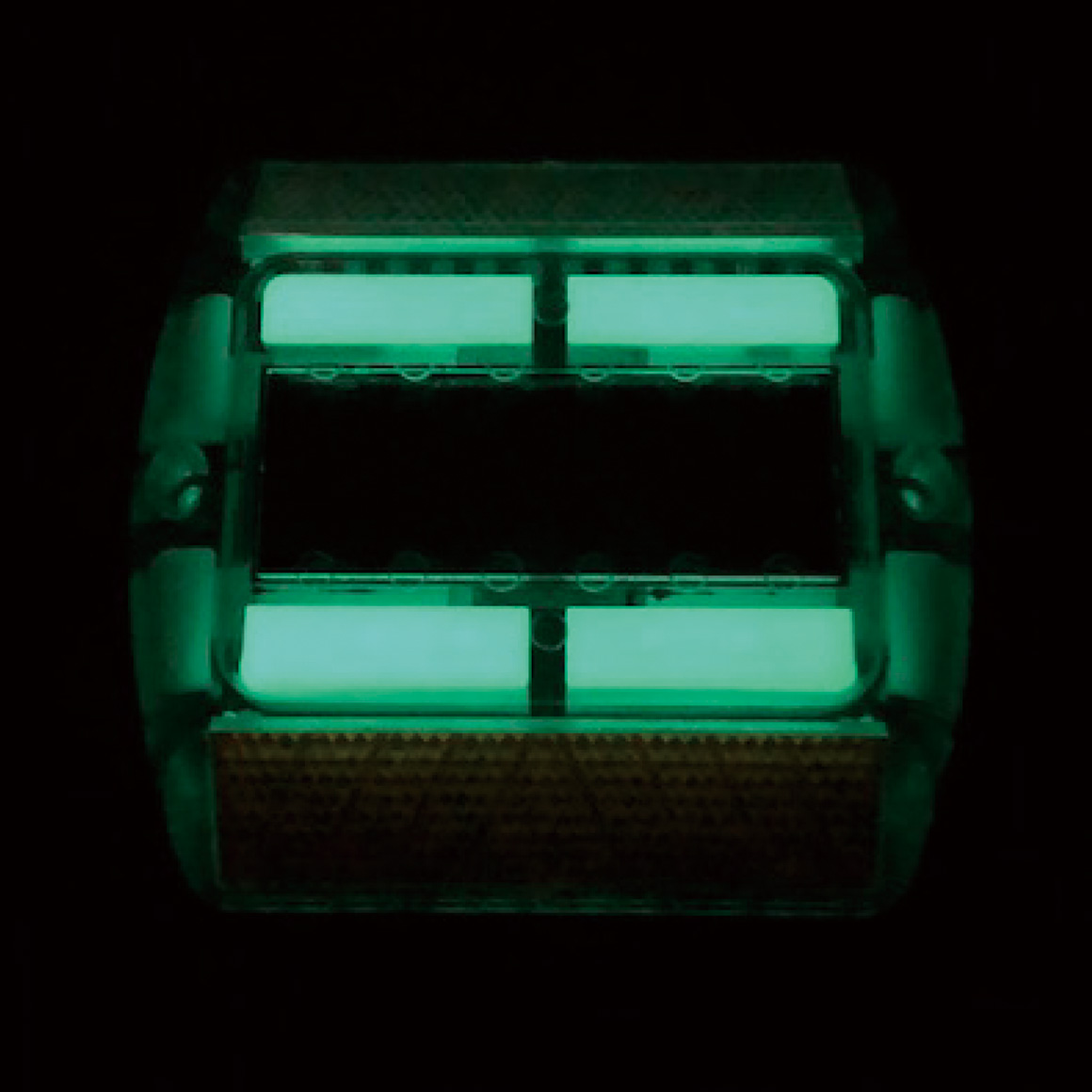 超高輝度蓄光反射縁石鋲 NRDL110 408023 | 【ミドリ安全