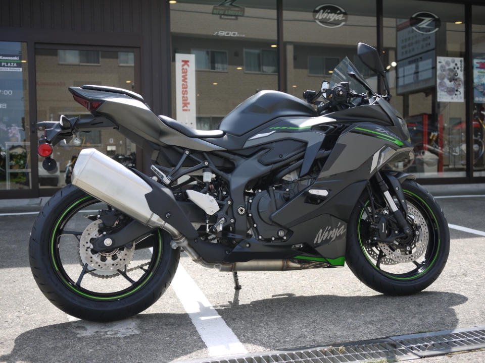くろ』 くろねこ ぴっころ kawasaki-zx14-stretch-nos-black_0634