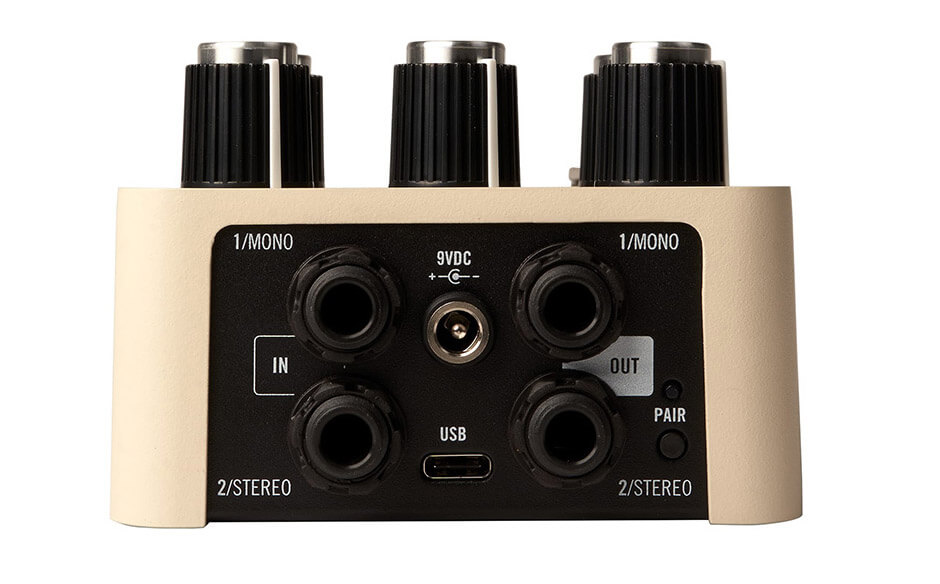 UAFX Astra Modulation Machine - UADエフェクトを足元で運用する