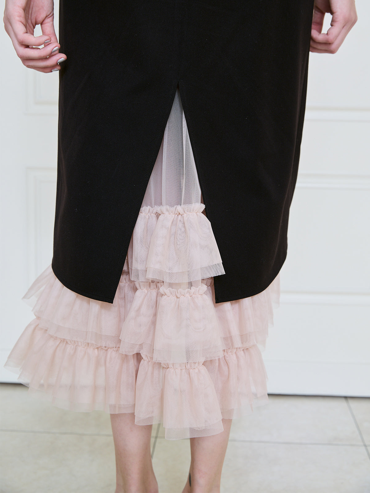 フリルチュールワンショルダードレス