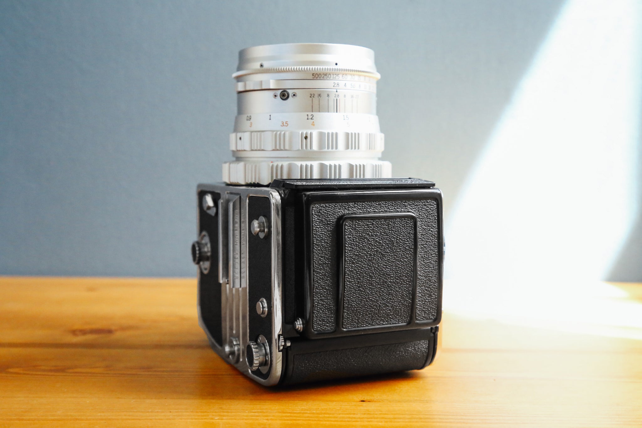 Kowa Six 中判フィルムカメラ 85mmレンズ+ハンドル+ケース付き Kowa