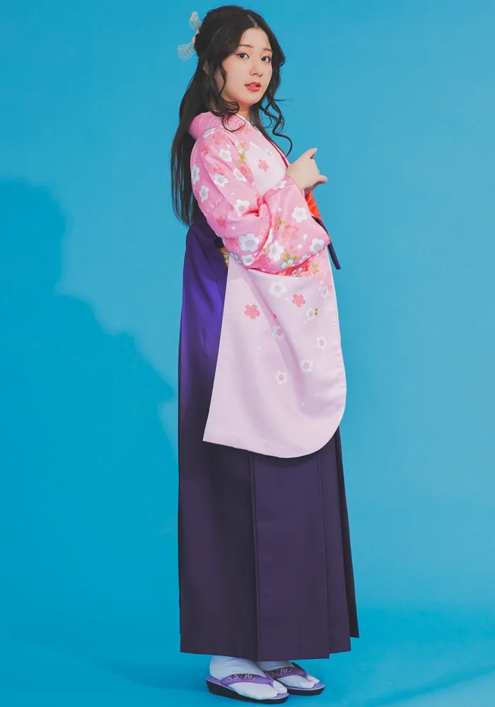 着物】濃いピンク 桜刺繍+【袴】紫×濃い紫 ぼかし│卒業式袴ネット