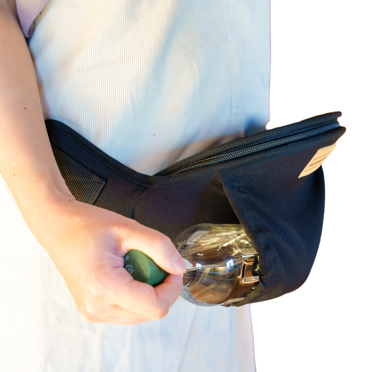 ザ・グリーディードッグ ヒップシート ～ちょい乗せできるお散歩ポーチ