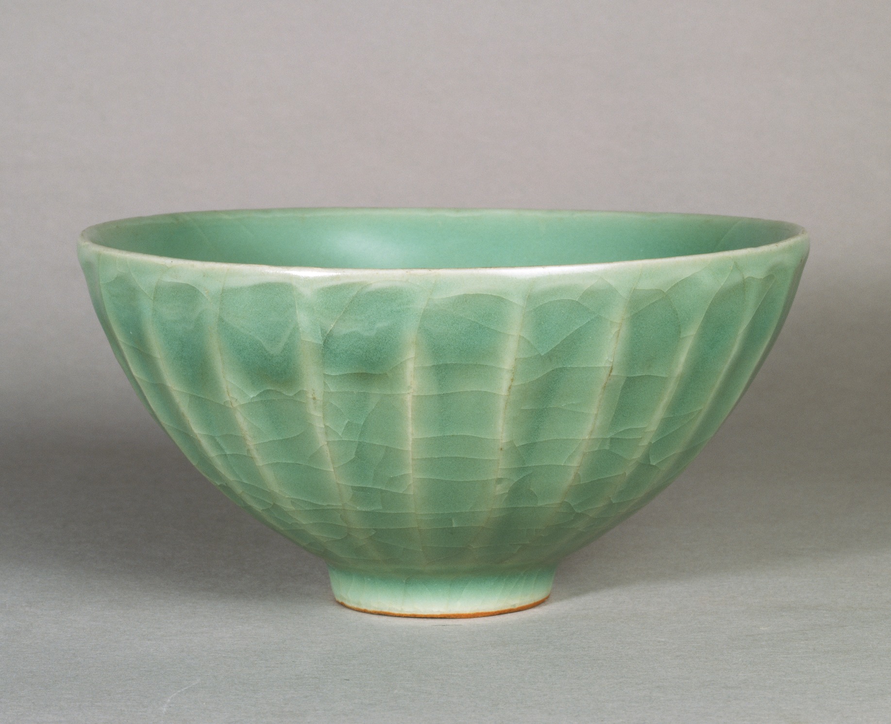 龍泉窯 大碗 青瓷 宋時代 龍泉窯 大碗 青瓷 宋時代 青磁碗 龍泉窯 文化