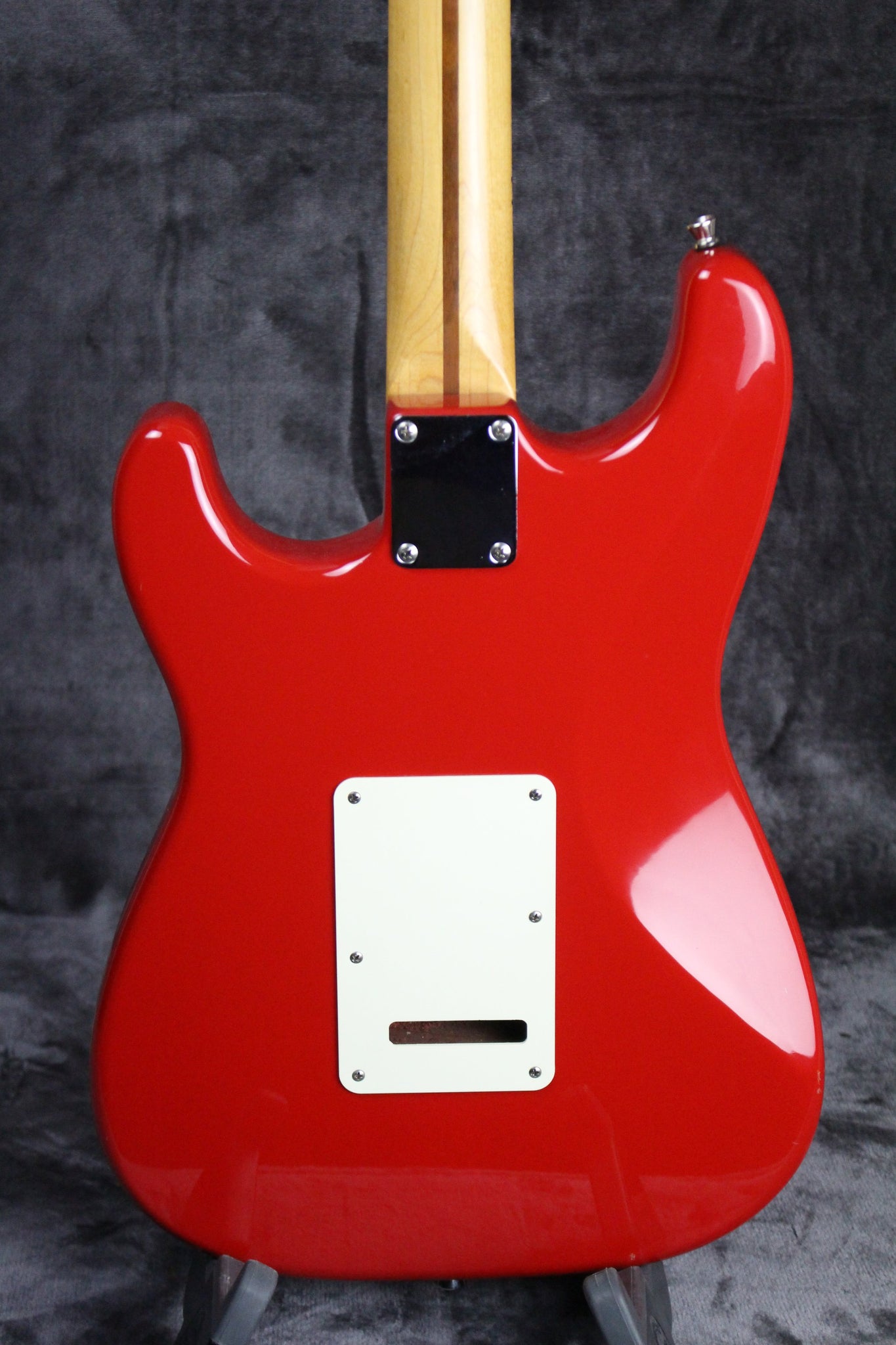 1995 Fender Squier Stratocaster Black Label Series – Empire Guitars