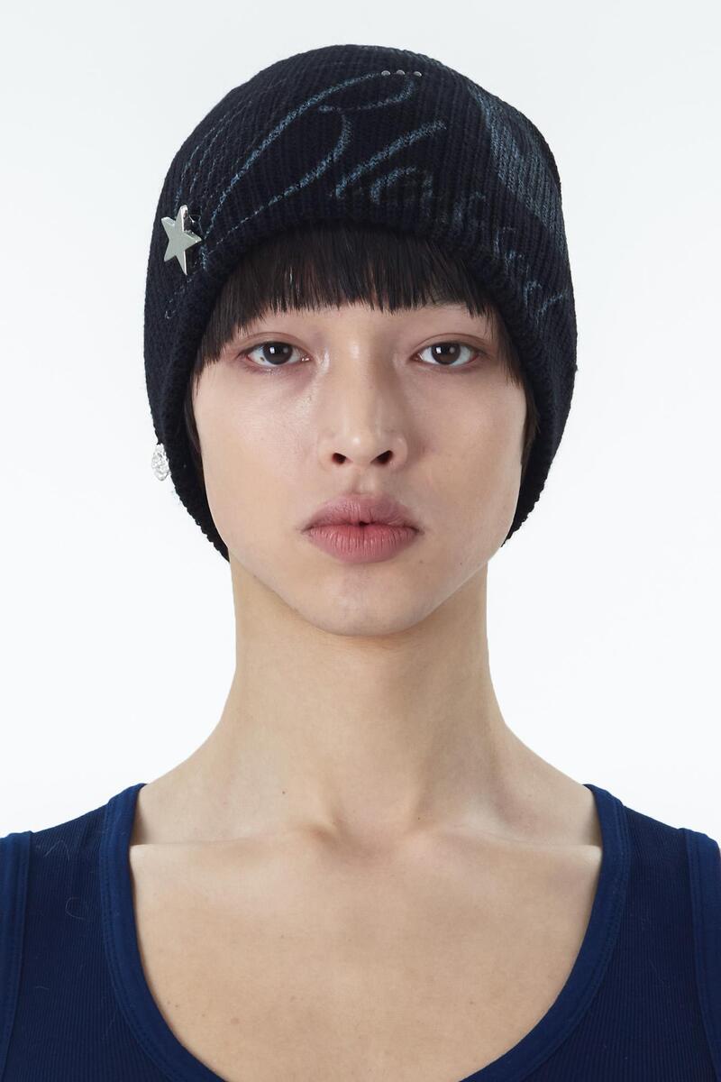 BLESSED LIGHTER BEANIE | 2000 Archives