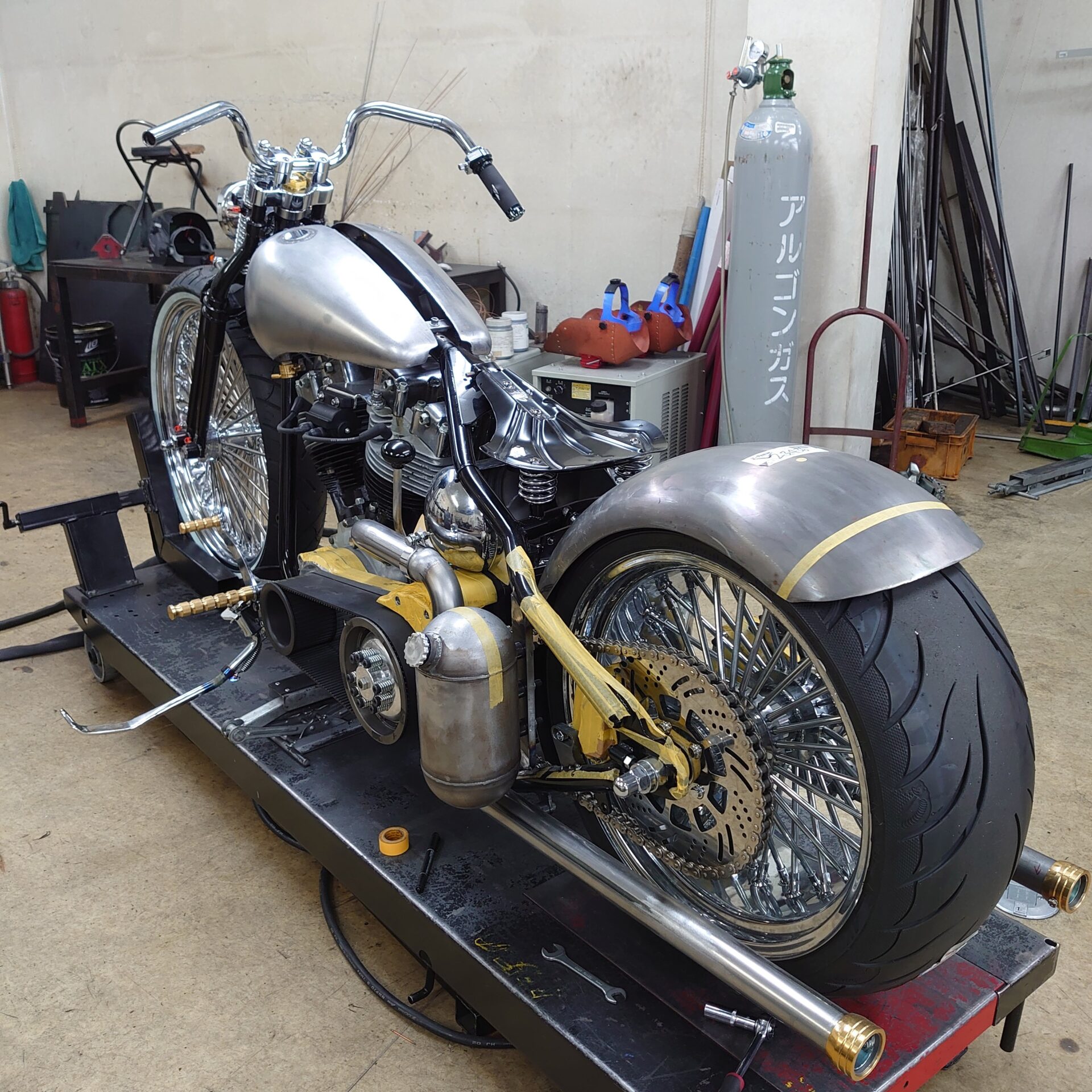 サイドマウントオイルタンクCustom！ | (有)遠藤自動車サービス