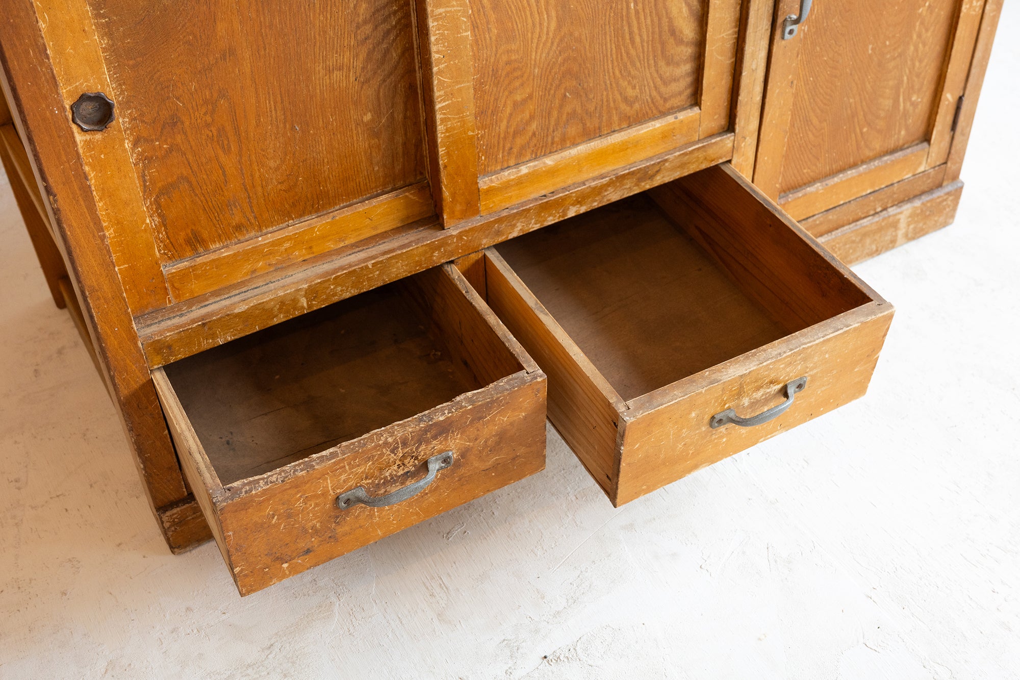 T7 茶箪笥 T7 茶箪笥 チーク無垢材 ヴィンテージキャビネットZX 食器棚