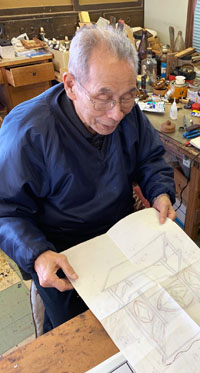 中谷光哉作 八十歳記念 山中塗り 菓子盆 中谷光哉作八十歳記念 山中