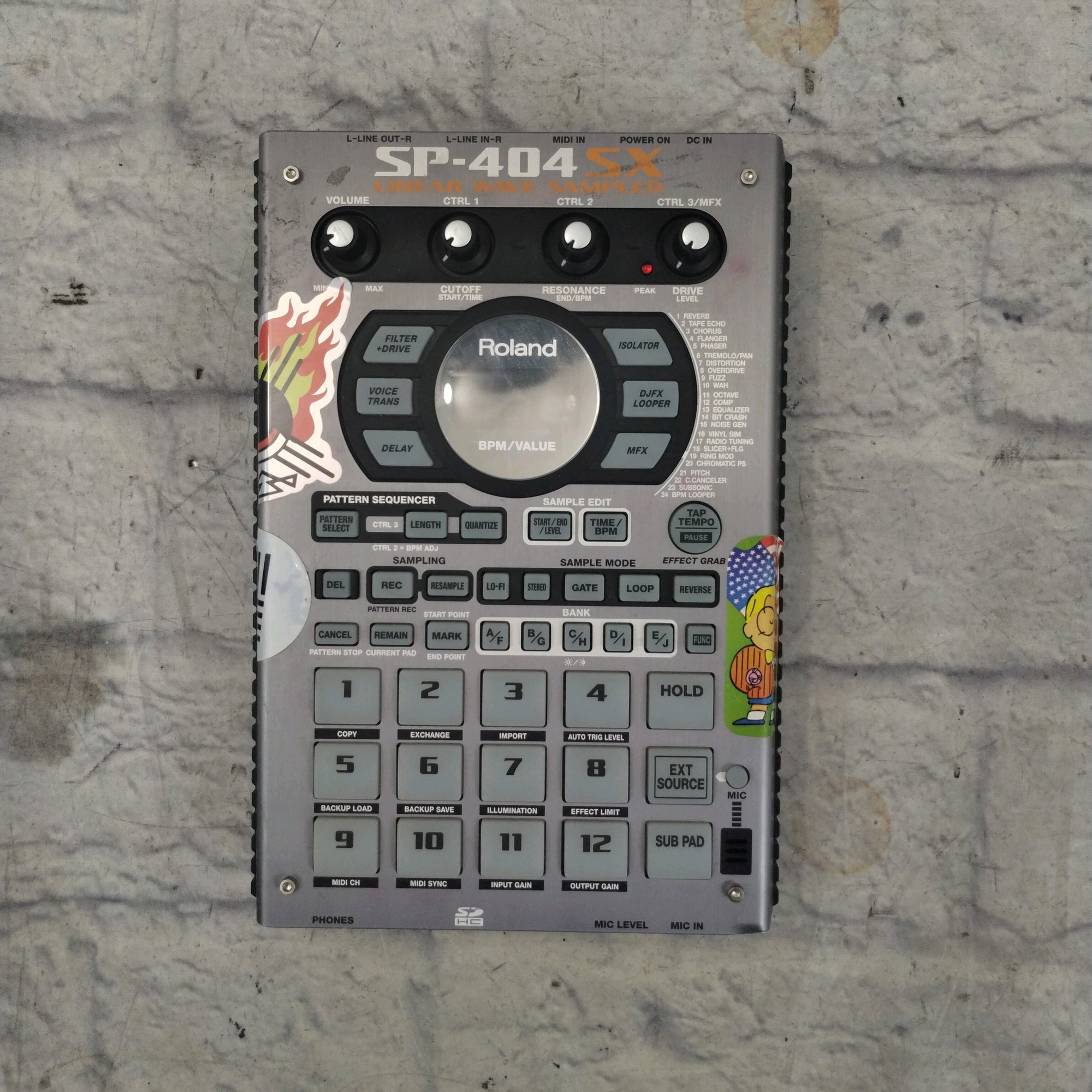 Roland SP-404SX Linear Wave Sampler - Evolution Music