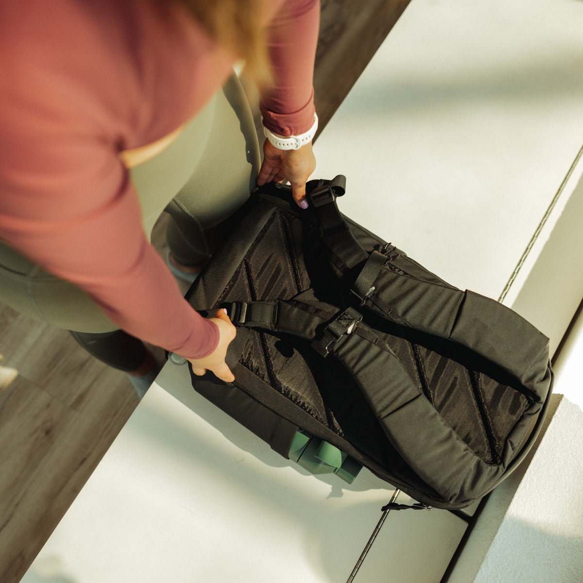 EVERGOODS - Civic Half Zip | The Classic Daybag Upgraded