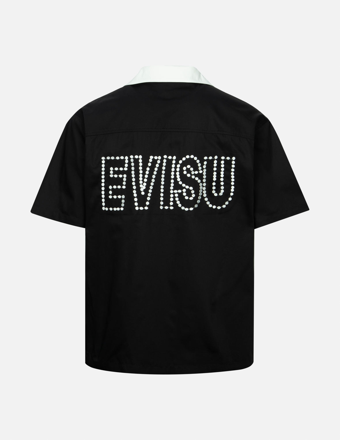 チェーンステッチ刺繍ロゴのボクシーテンセルシャツ – EVISU