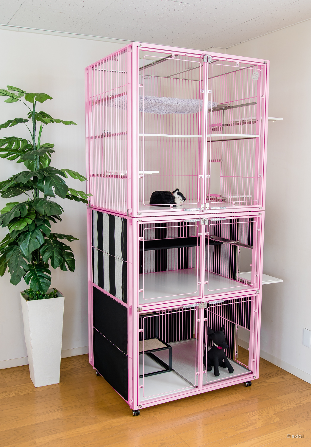 ピンクのキャットケージ - おしゃれで丈夫な犬猫用ペットケージ
