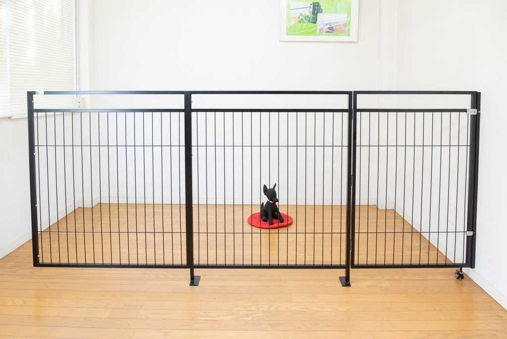 ペットフェンス 中大型犬用 ペットフェンス 全成長期使用可