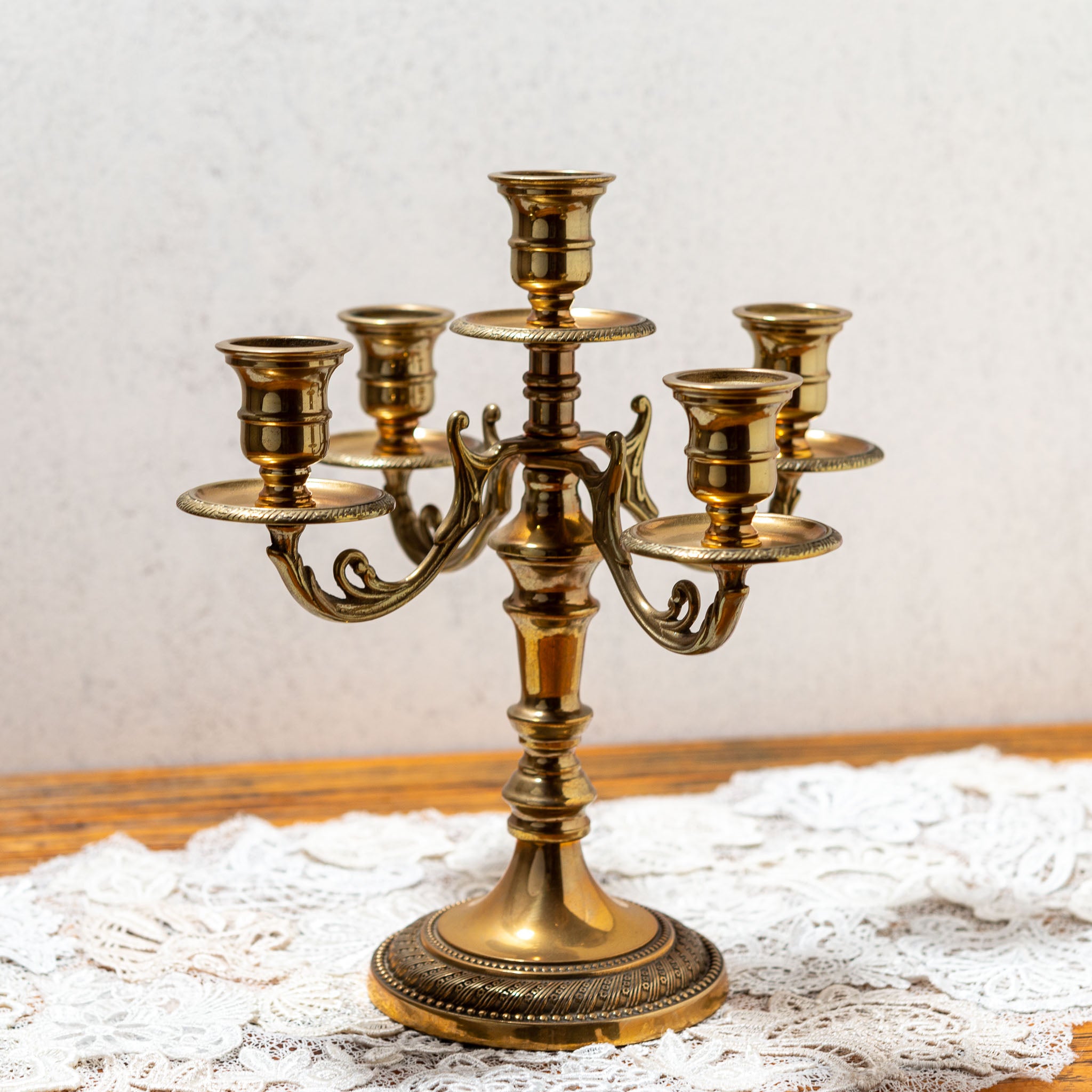 アンティークな燭台・キャンドルスタンド／ローソク立て ロウソク台