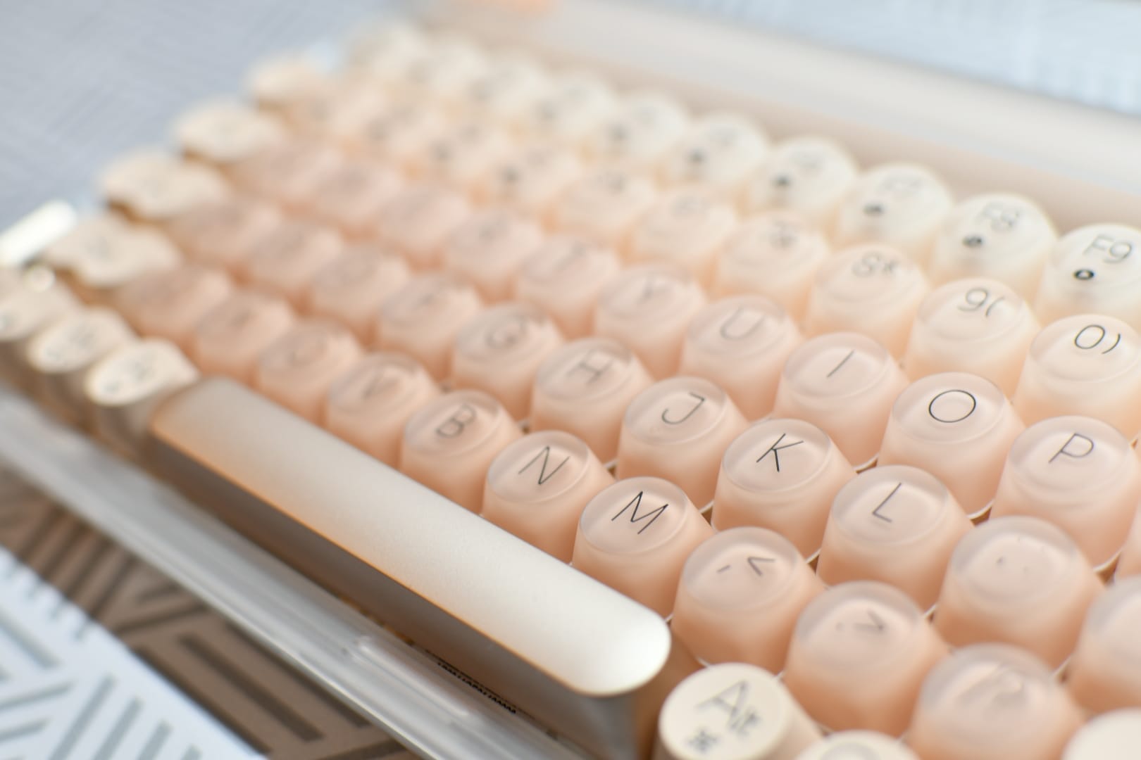 lofree DOT メカニカルキーボード ピンク/ホワイト 本体 lofree DOT