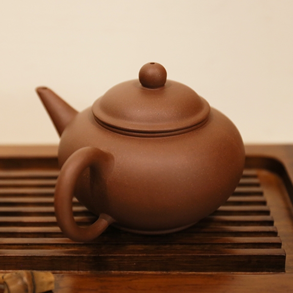 隆邨] 清末古壺 老段泥 行竹鼓壺 底款廖章 逸然軒主人 中国急須台湾急須